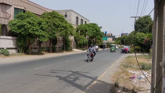 1 Kanal 0n 60 Feet Road Semi Commercial Best Plot Available For Sale