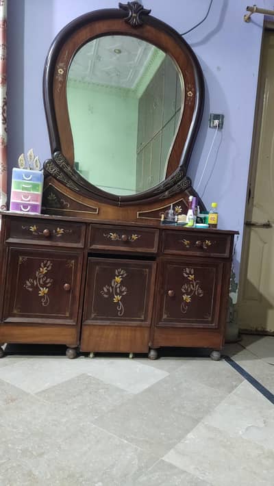 Dressing Table with Mirror in Good Condition