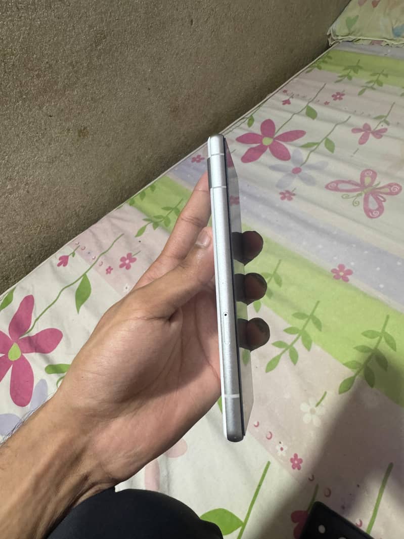 Google Pixel 7A 6