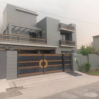 1 kanal upper portion for rent brand new