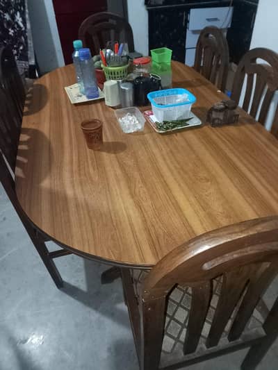 10/9 condition 6 chair and table colour brown all condition is good.