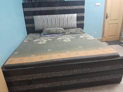king size bed