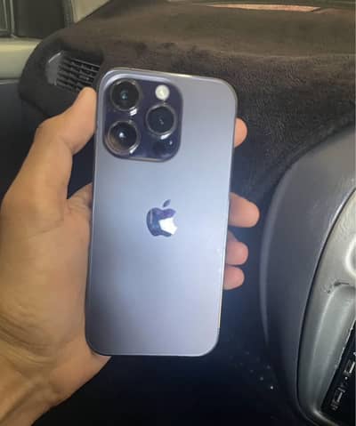Iphone 14 pro waterpack deep purple 10/10