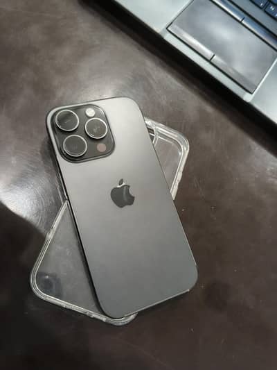 I Phone 16 Pro Black Titanium