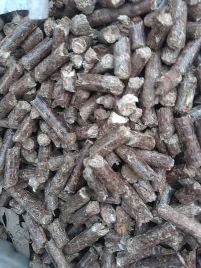 Wood pallets for industrial and domestic use