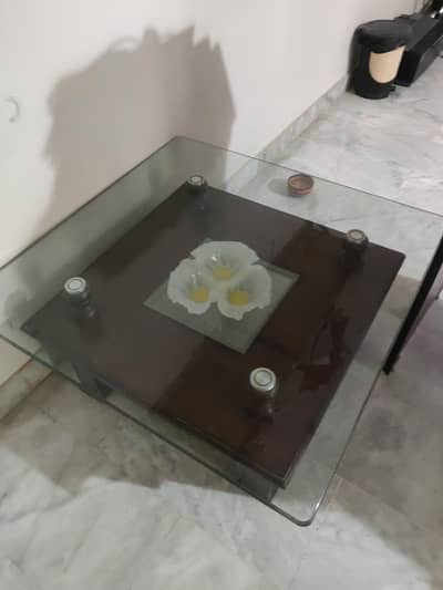 Fancy Table with Tempered Glass for lounge and dinner