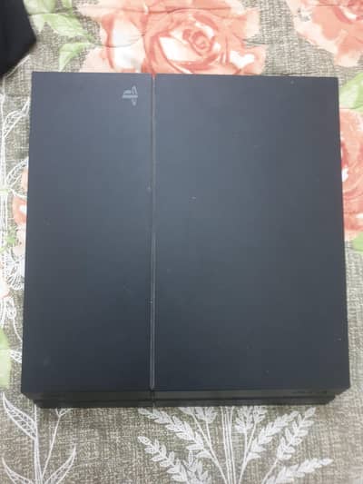PS4 fat mint condition