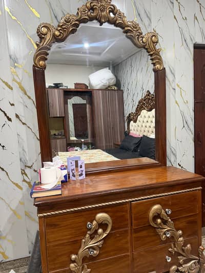 Home accessories
