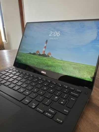 Dell Xps 13 Core i7 8th generation