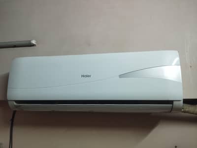 Haier Split AC 1 Ton Non Inverter Chilled home used