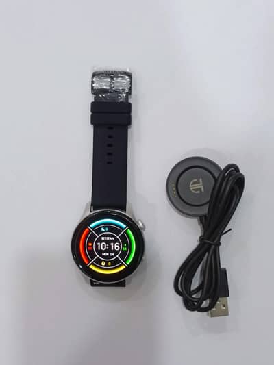 TITAN Talk smart watch Orignal