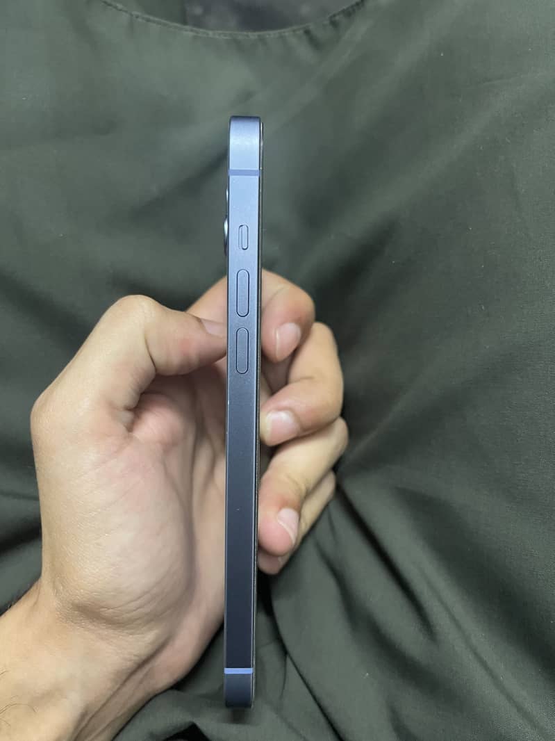 iPhone 14 plus 1