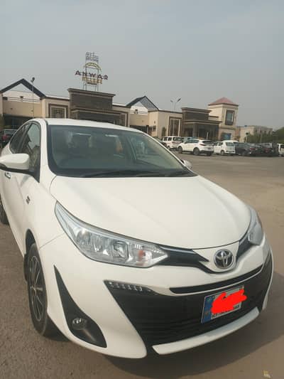 Yaris 1.5 ativ X CVT