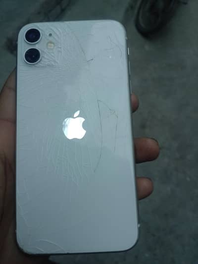 Iphone 11, Factory unlock,Face I'd everything allok ,justpannaloneline
