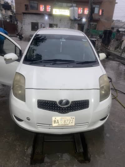 Toyota Vitz 2005