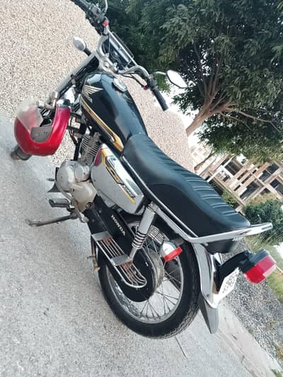 Honda CG 125 Genuine Condition | Smart Card Available | Smooth Engine