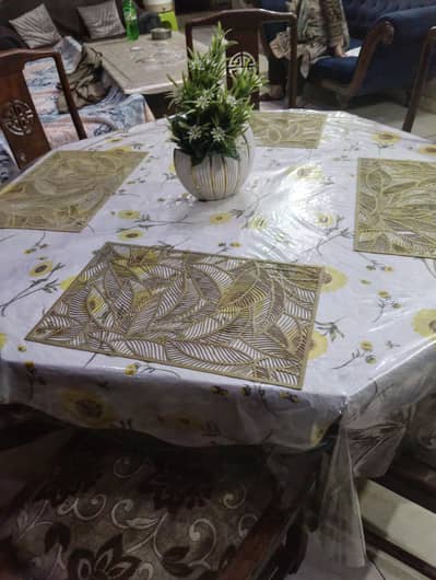 Wooden Dining Table with 6 Chairs – Octagonal | Used