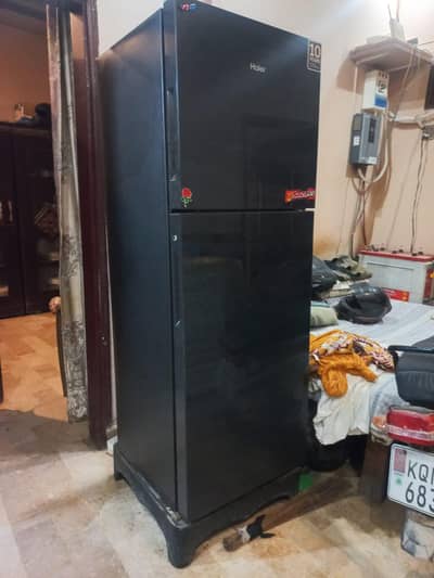 I am selling haier medium size fridge model 2022
