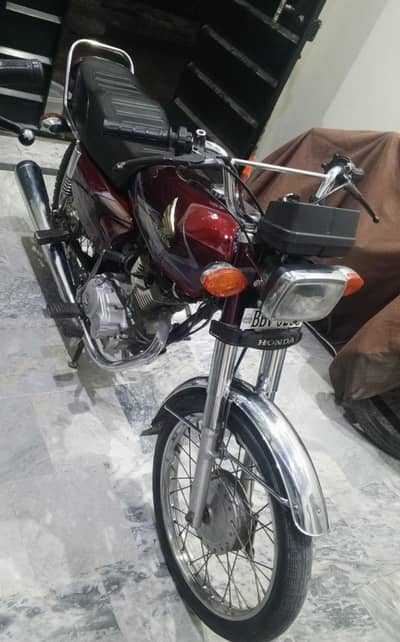 CG 125 2020 MODEL BHTREEN CONDITION 2021 ki registration hye