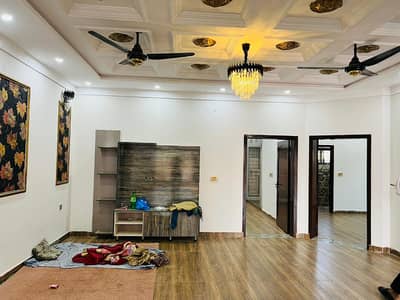 10 Marla Luxury Brand New Lower Portion Available For Rent In Park View City Lahore