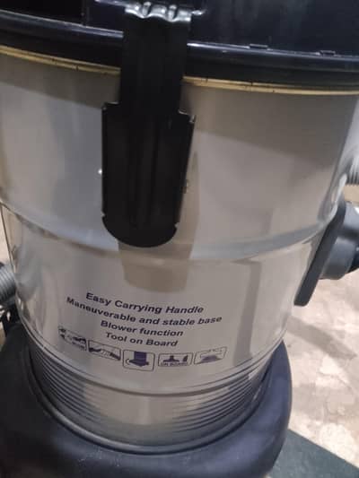 vacuum cleaner