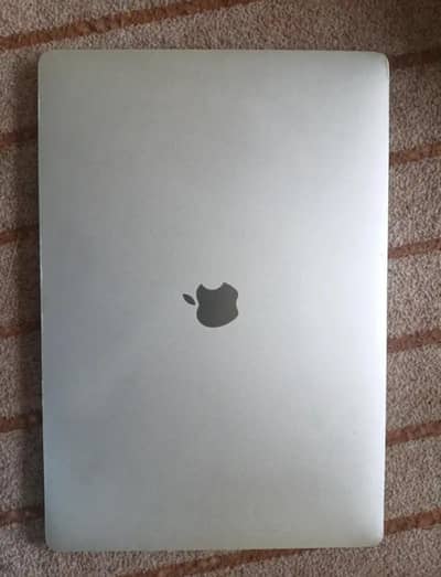 Mackbook pro 2017  16/512