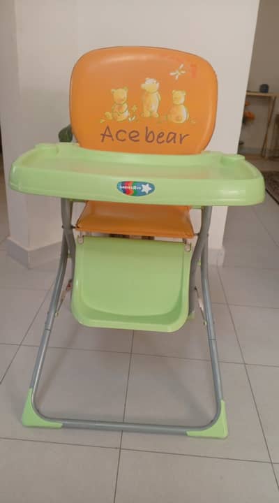 high chair in good condition