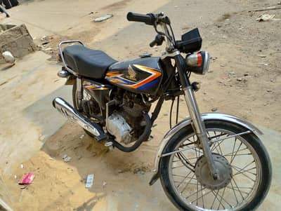 Honda 125 bike hai
