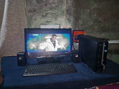 new condition PC  hp led 20 inch  plus 256 gb SSD 8gb ram