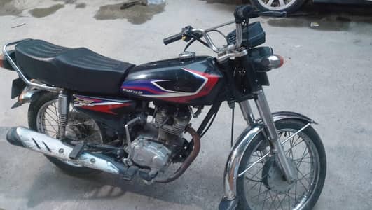 Honda 125 Black