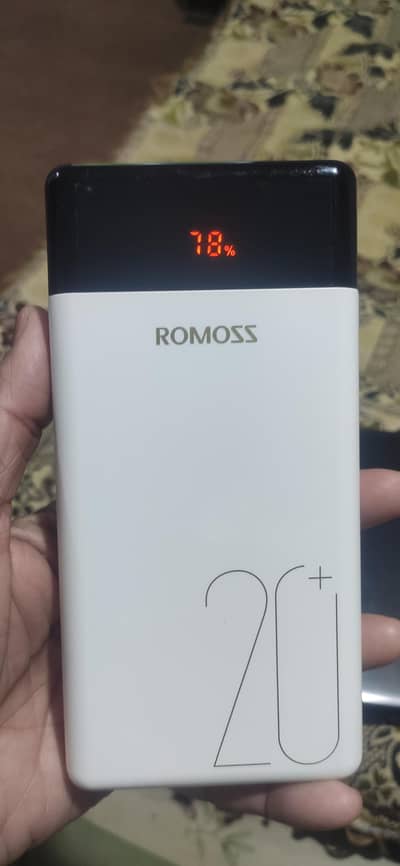 Romoss LT20 Pro 18W QC 3.0 20000mAh Powerbank Li - ion Battery