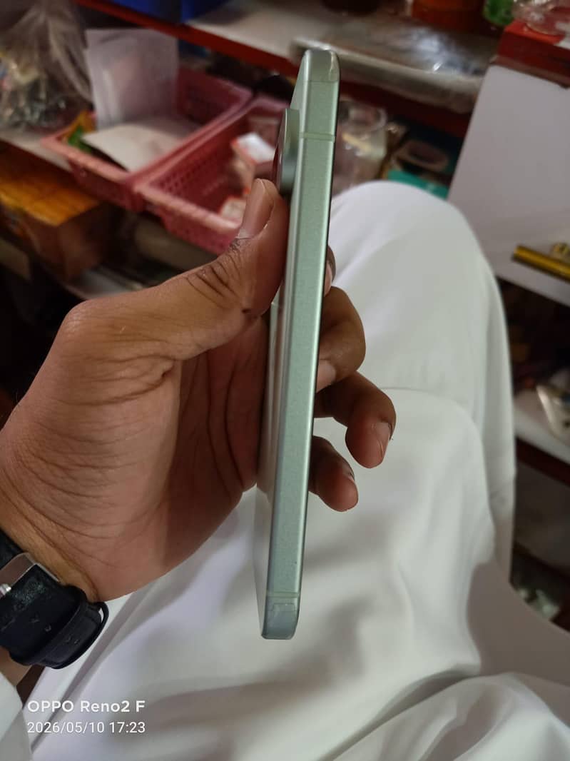 Google Pixel 9 1