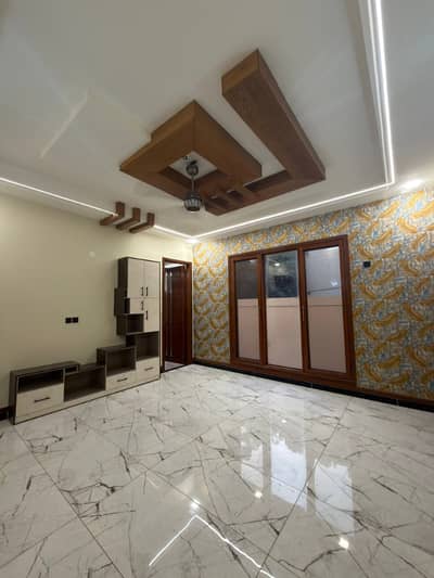 THIS NUM ONLY 0304-2549342 FIRST FLOOR MUZAIK THREE BEDROOMS D-L FB AREA BLOCK 11