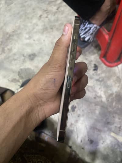 12promax factoryunlock with box