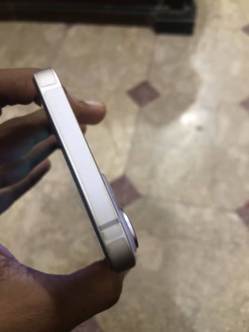 Iphone 14plus 1