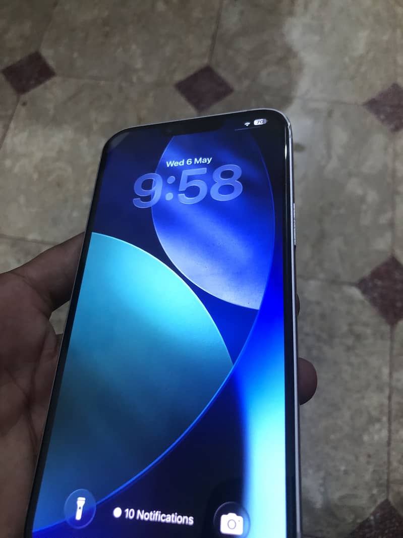 Iphone 14plus 3