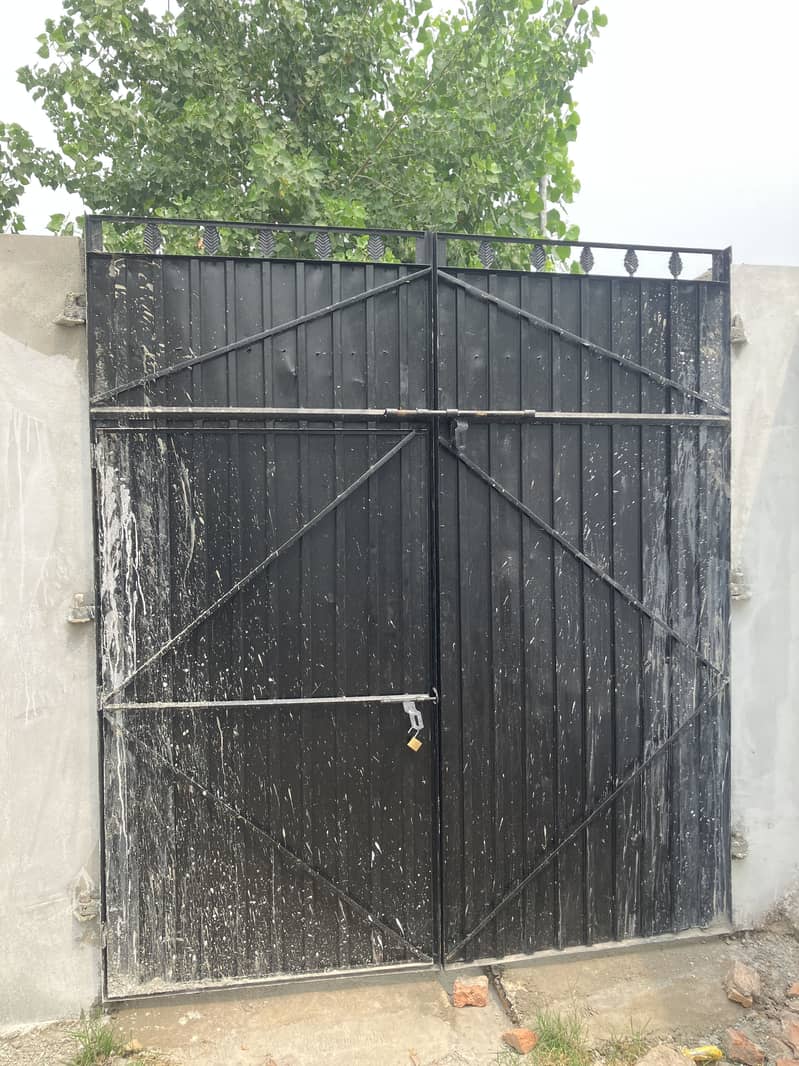 Main gate 2