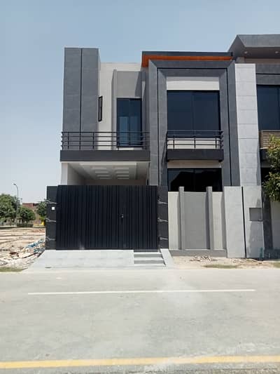 House For sale in Rahim yar khan