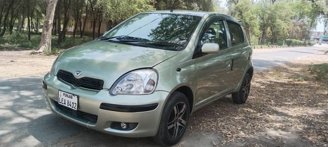 vitz 2002 F1