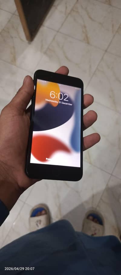 iphone 7 Plus 128gb PTA APPROVE condition 10/9