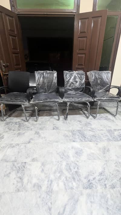 Brand New Corporate Office Chairs. Set of 4
