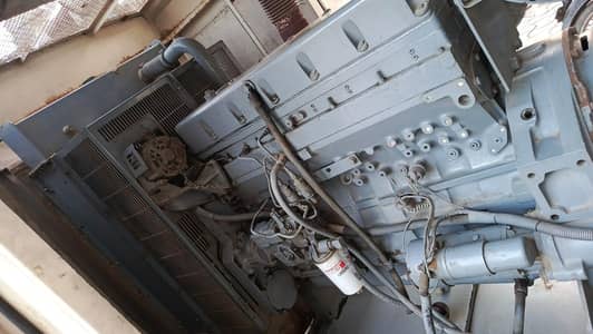 200 kva Cummins generator