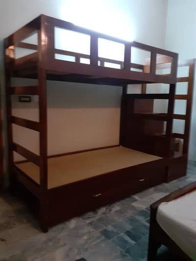 triple bunk bed taali wood