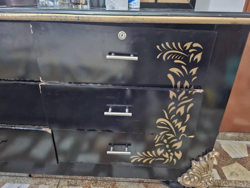 Dressing Table 2