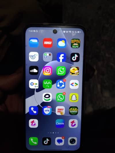 Infinix hot 60i 10/10 with original box charger