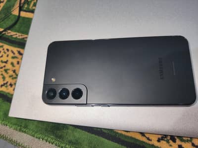 S22 plus