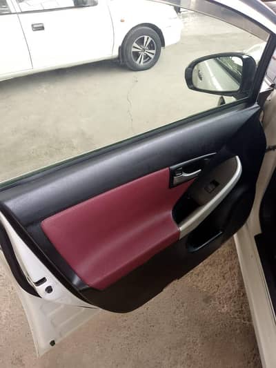 Prius car 2013/2017