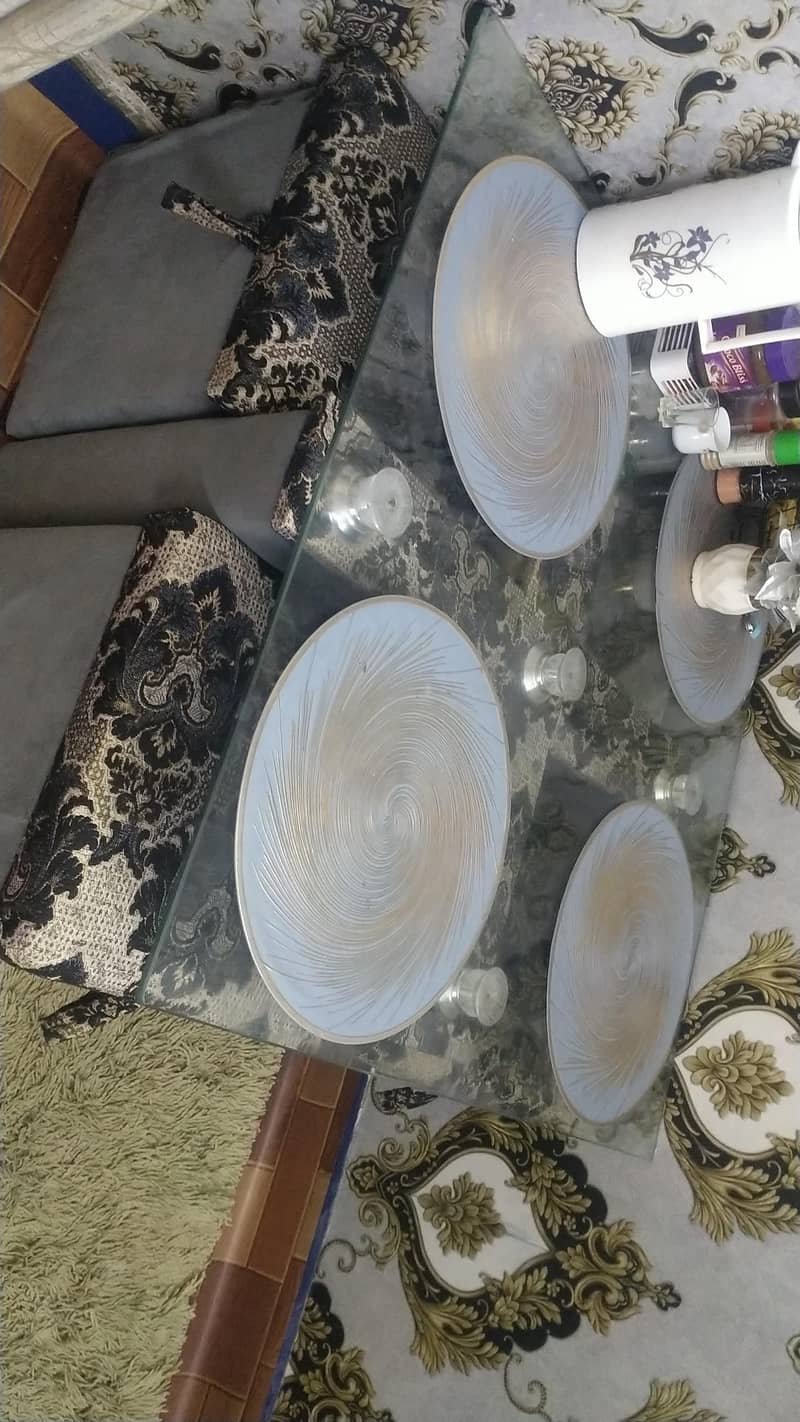 mini dining table 0