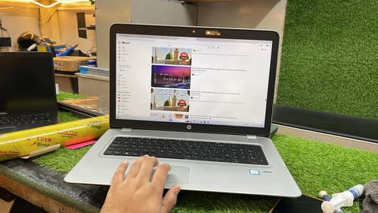 Hp i7 7th generation 8gb ram 256gb ssd 2gb nvdia graphics card