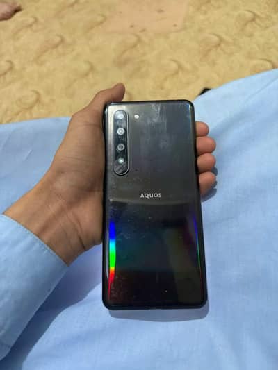 Aqous R5, 5G